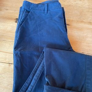 Gap Girlfriend Chino Navy size 6